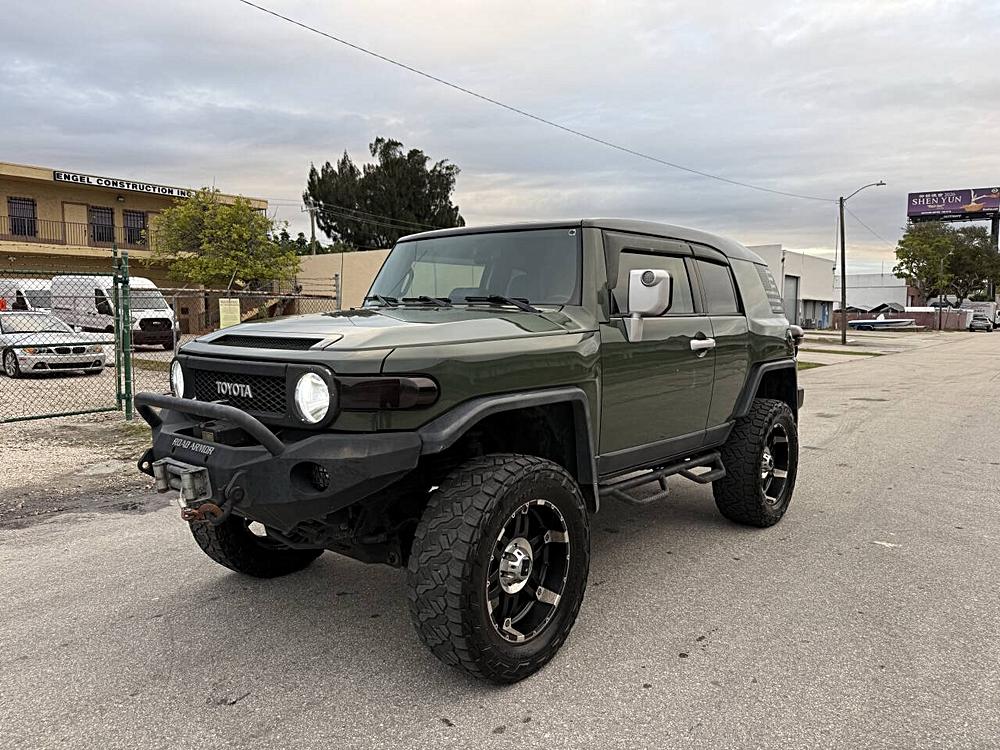 toyota fj cruiser 2014 JTEZU4BF0EK013486 image toyota fj cruiser 2014 JTEZU4BF0EK013486 image